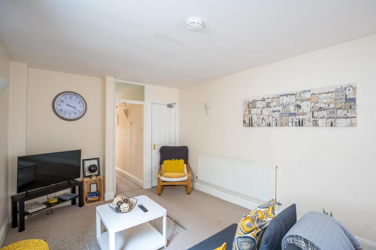 The Ella Fitzgerald - Modern 2 Bedroom Apartment, Super Close To City Centre 卡迪夫 外观 照片