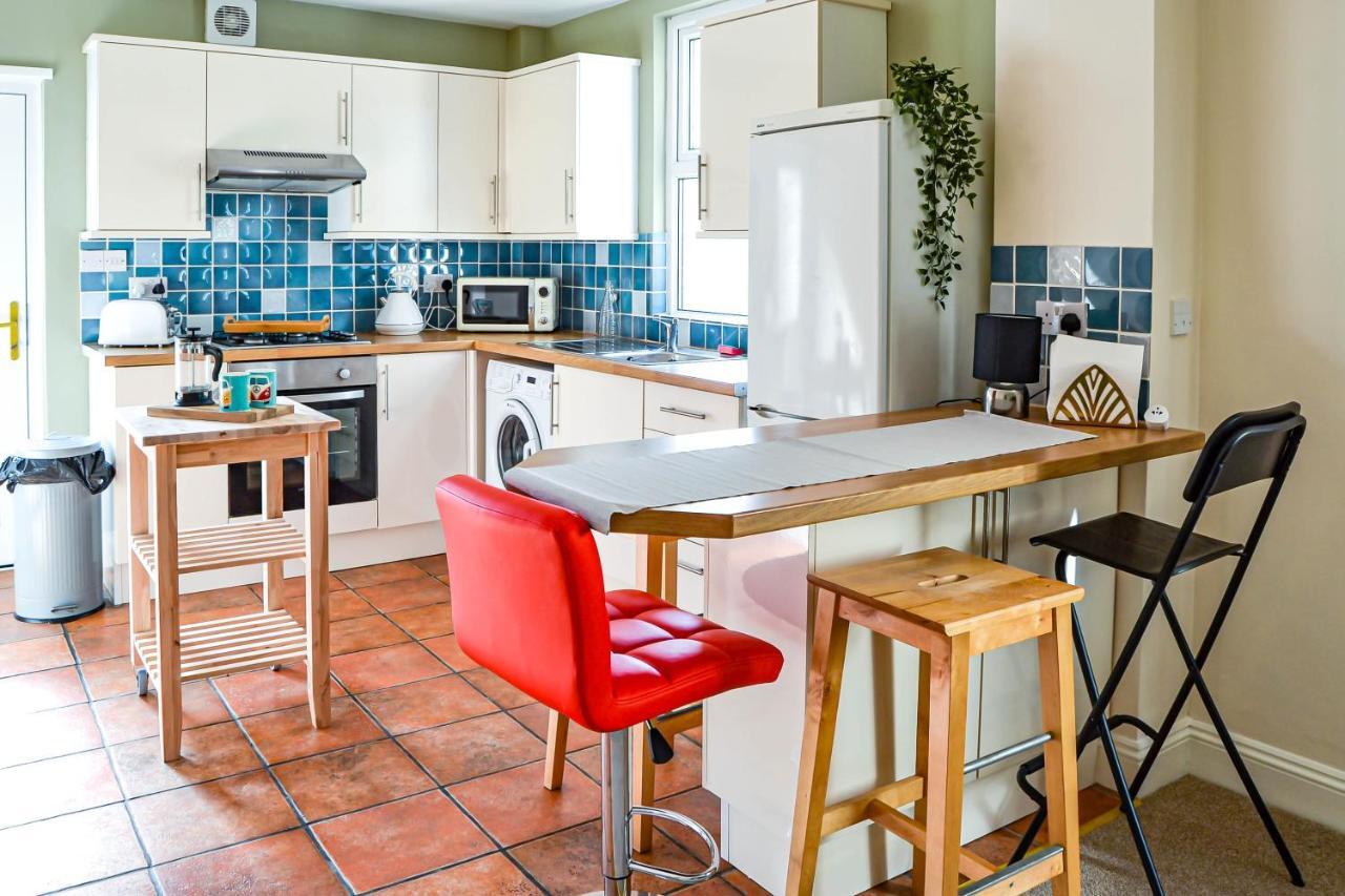 The Ella Fitzgerald - Modern 2 Bedroom Apartment, Super Close To City Centre 卡迪夫 外观 照片